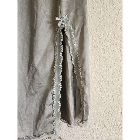 Givenchy Gray Chemise with Lace Trim - Picture 5 of 8